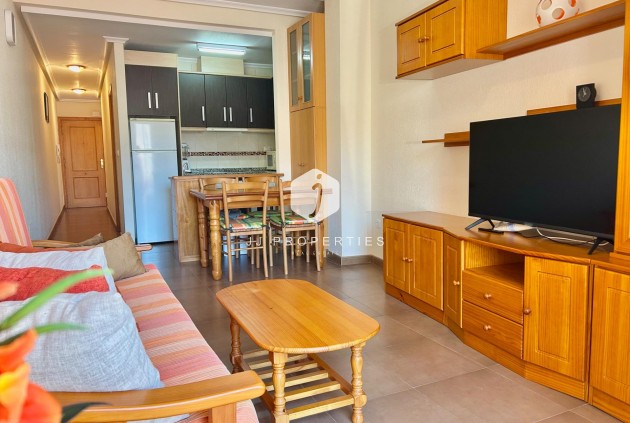 Appartement / flat - Tweedehands - Torrevieja -
                Centro