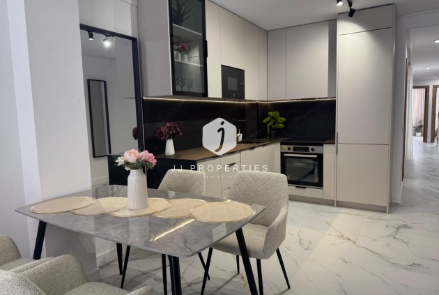 Appartement / flat - Tweedehands - Torrevieja -
                Costa Blanca