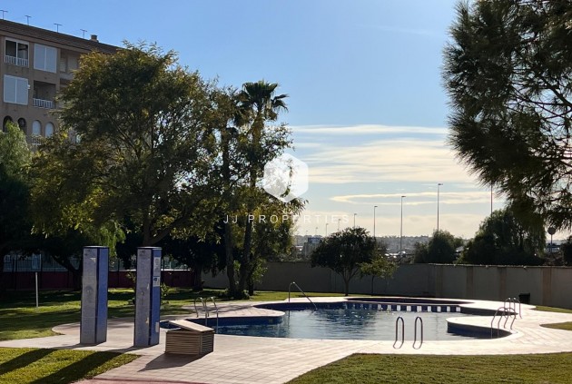 Appartement / flat - Tweedehands - Torrevieja -
                Costa Blanca