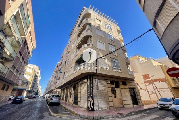 Appartement / flat - Tweedehands - Torrevieja -
                Costa Blanca