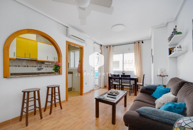 Appartement / flat - Tweedehands - Torrevieja -
                Costa Blanca