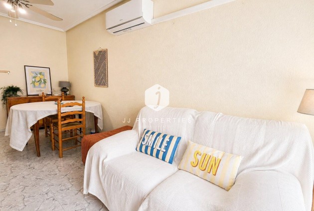 Appartement / flat - Tweedehands - Torrevieja -
                Habaneras