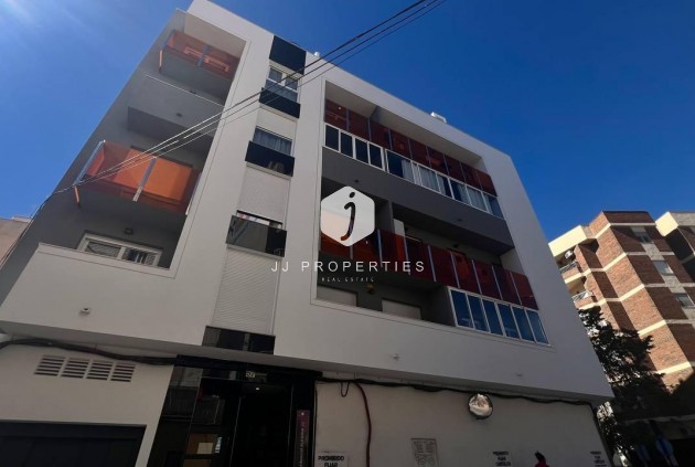 Appartement / flat - Tweedehands - Torrevieja -
                PARQUE DE LAS NACIONES