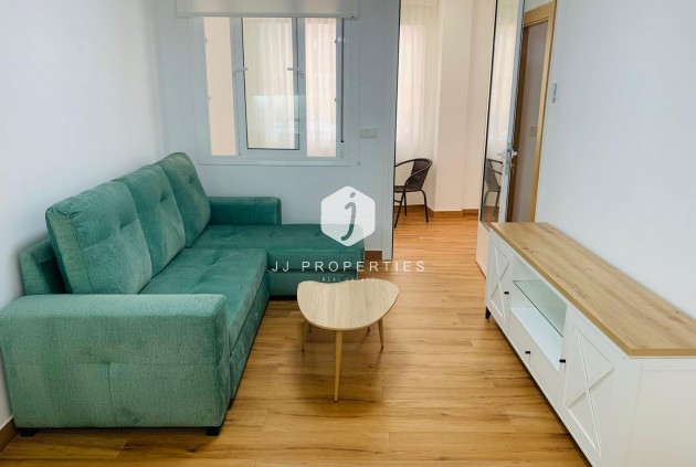 Appartement / flat - Tweedehands - Torrevieja -
                Playa del Cura