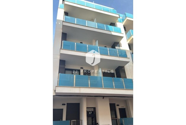 Appartement / flat - Tweedehands - Torrevieja -
                Playa del Cura
