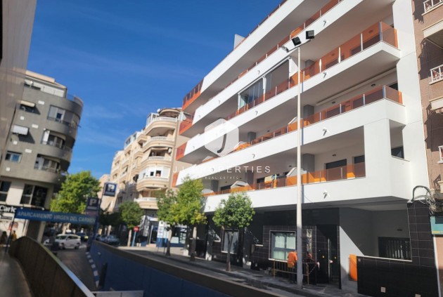 Appartement / flat - Tweedehands - Torrevieja -
                Playa del Cura