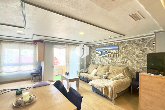 Appartement / flat - Tweedehands - Torrevieja -
                Torrevieja