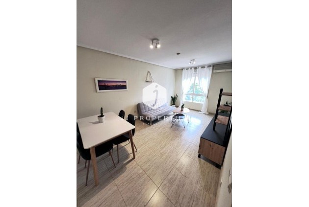 Attique - D'occasion - Los Montesinos -
                Costa Blanca