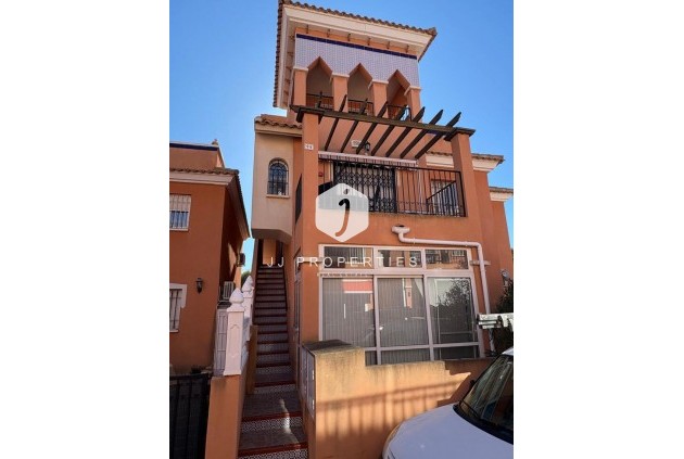 Attique - D'occasion - Playa Flamenca -
                Costa Blanca