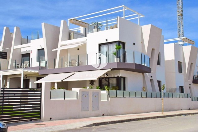 Attique - D'occasion - San Miguel de Salinas -
                Costa Blanca