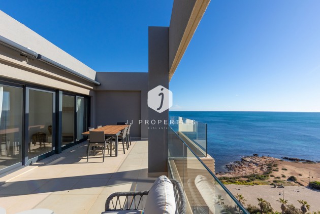 Attique - D'occasion - Torrevieja -
                Costa Blanca