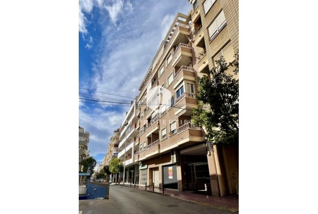 Attique - D'occasion - Torrevieja -
                Playa de cura