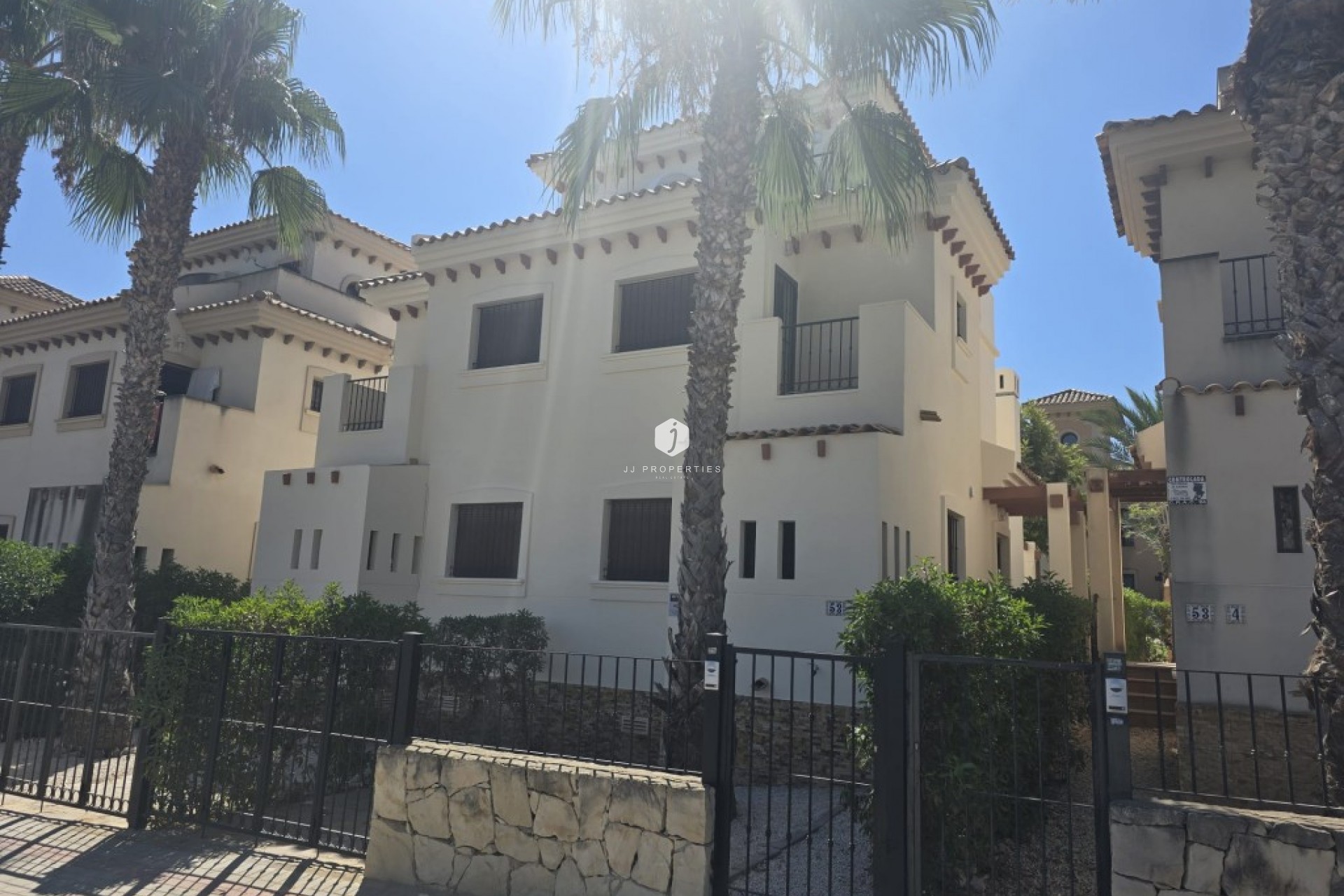 Aus zweiter Hand - Bungalow -
Algorfa - Inland