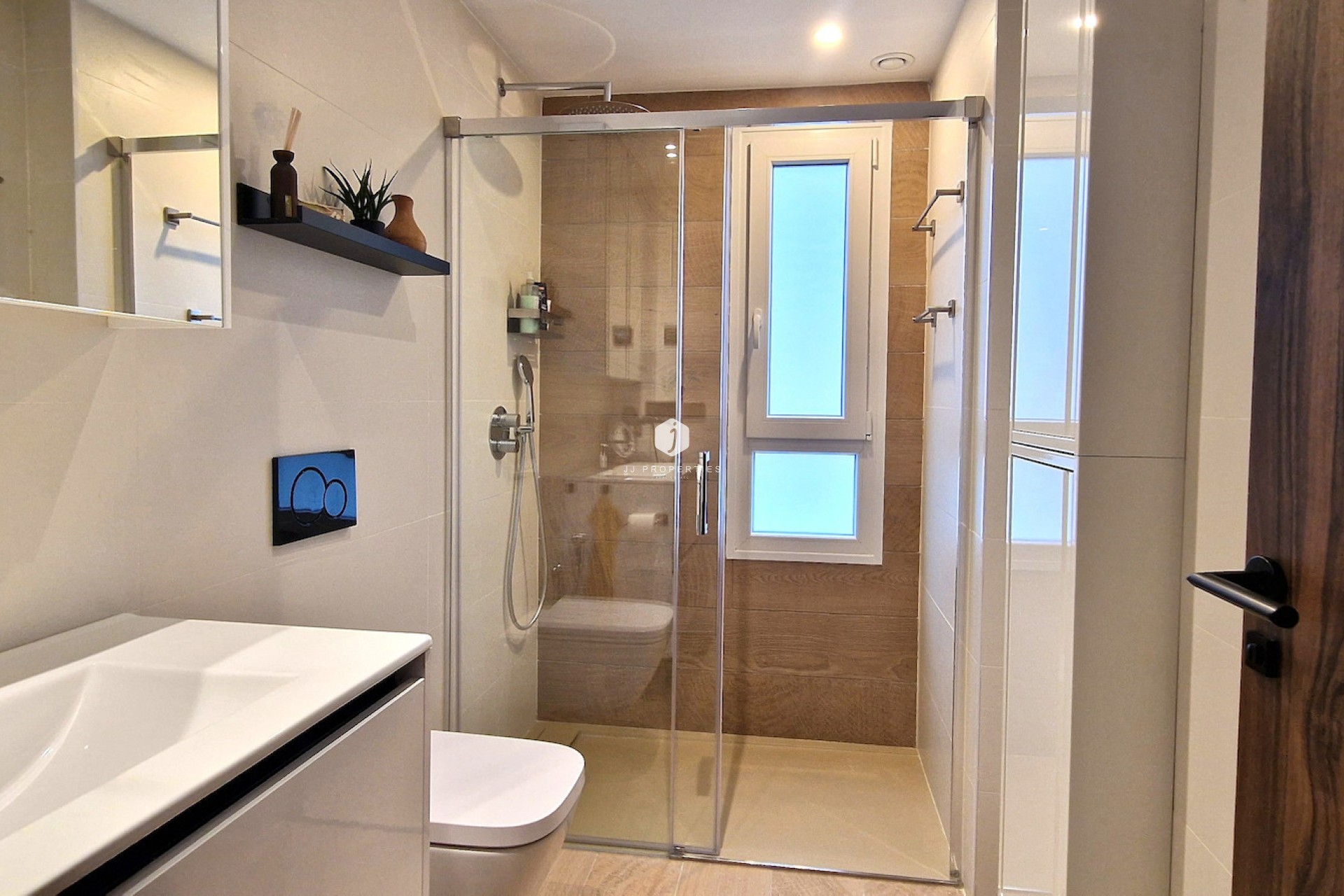 Aus zweiter Hand - Bungalow -
Algorfa - Inland