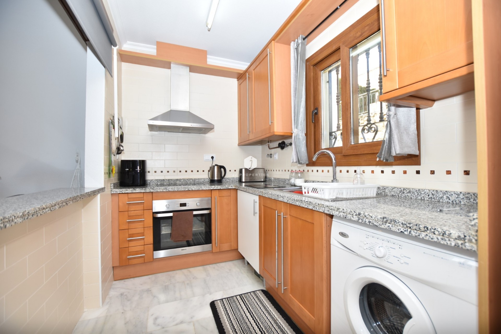 Aus zweiter Hand - Bungalow -
Algorfa - Inland