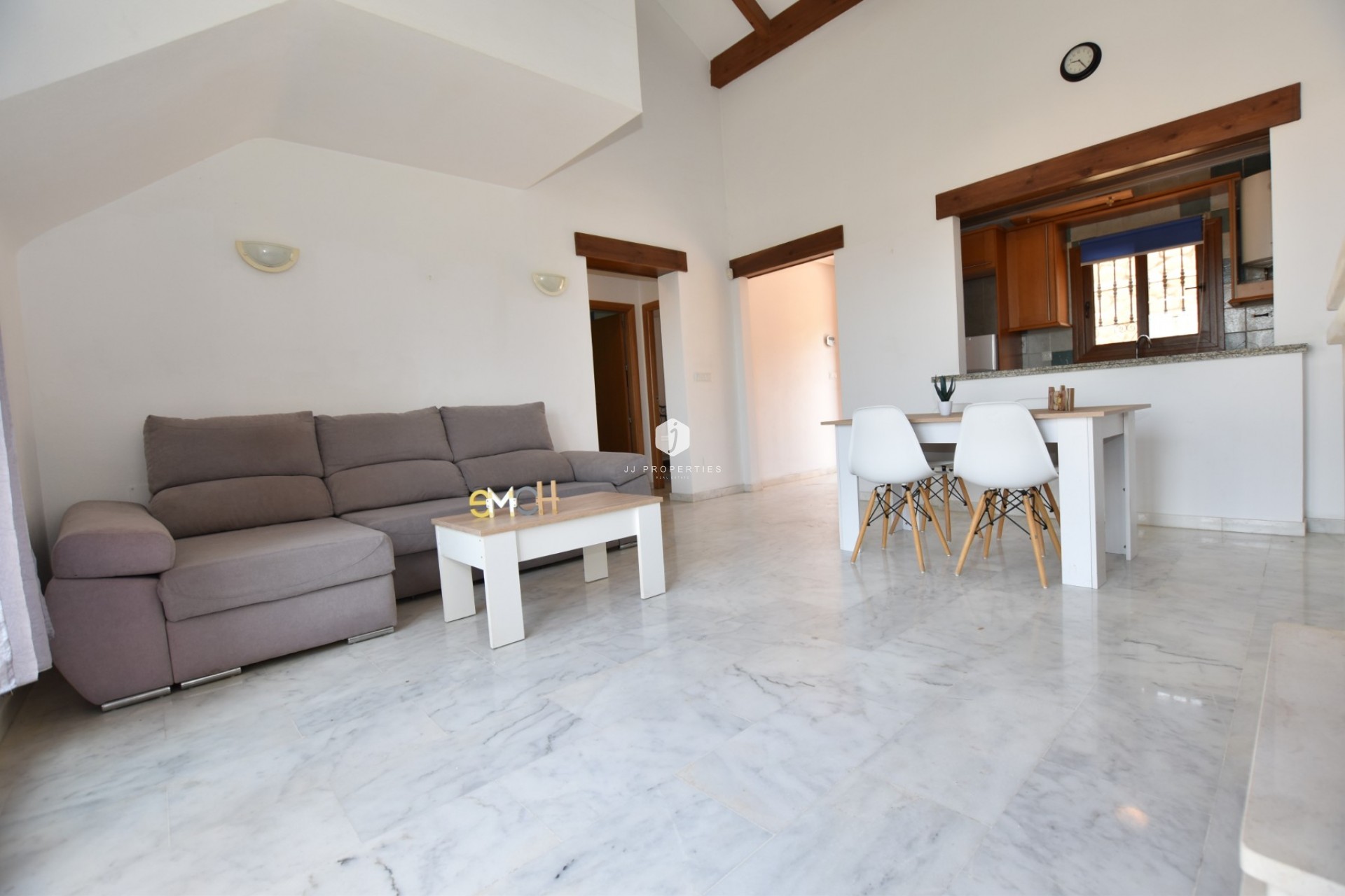 Aus zweiter Hand - Bungalow -
Algorfa - Inland