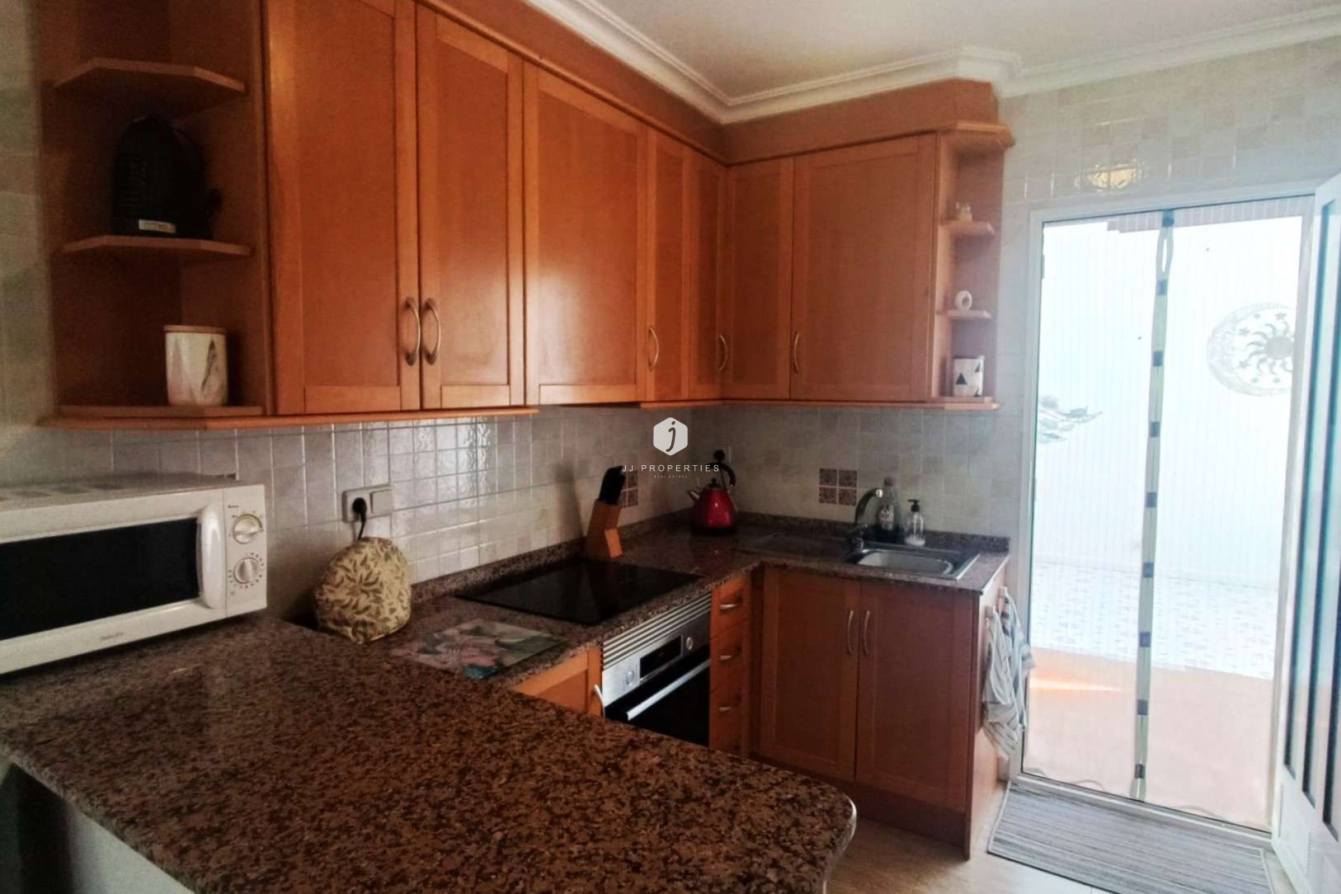 Aus zweiter Hand - Bungalow -
Algorfa - Inland