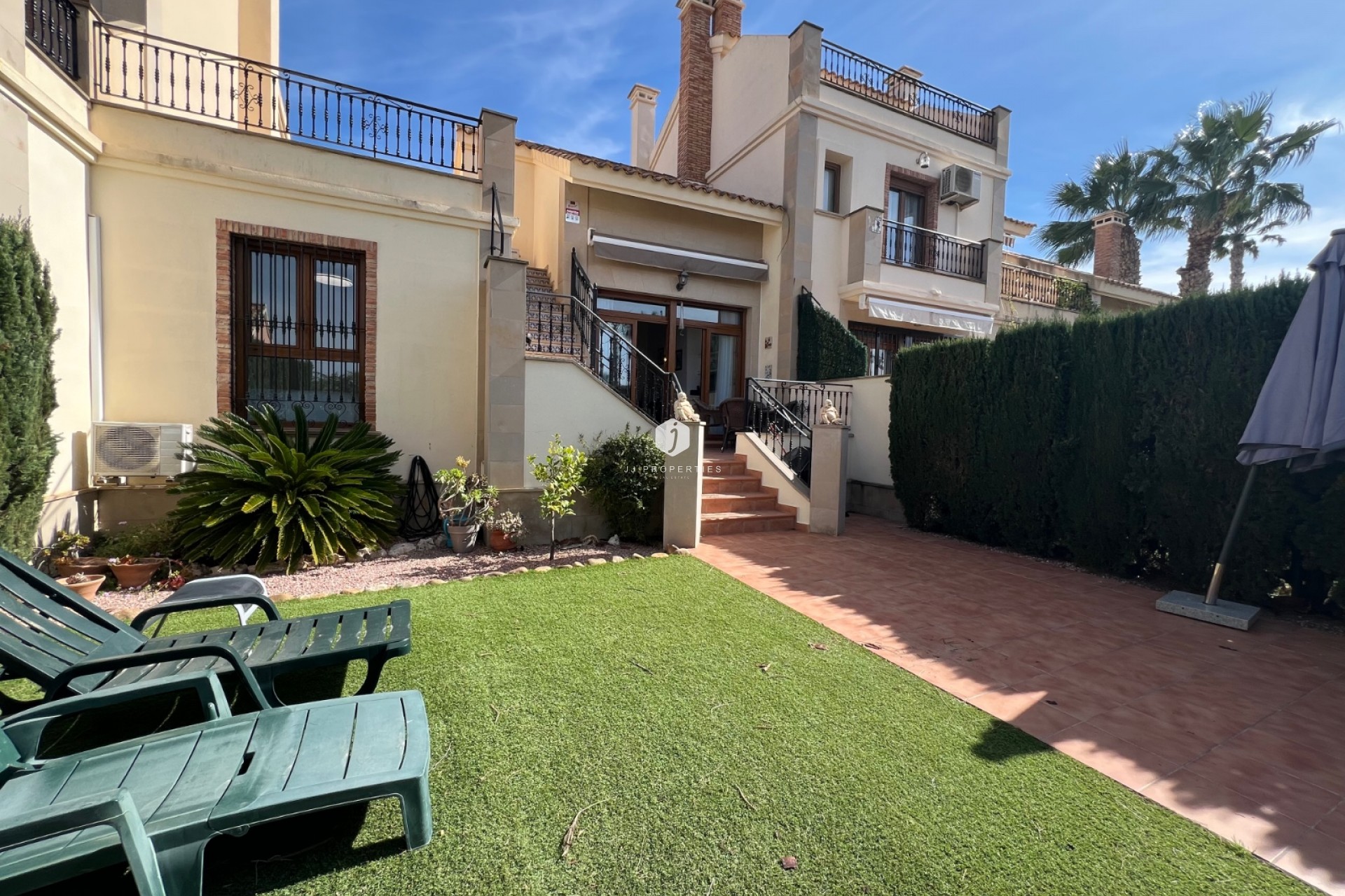 Aus zweiter Hand - Bungalow -
Algorfa - Inland