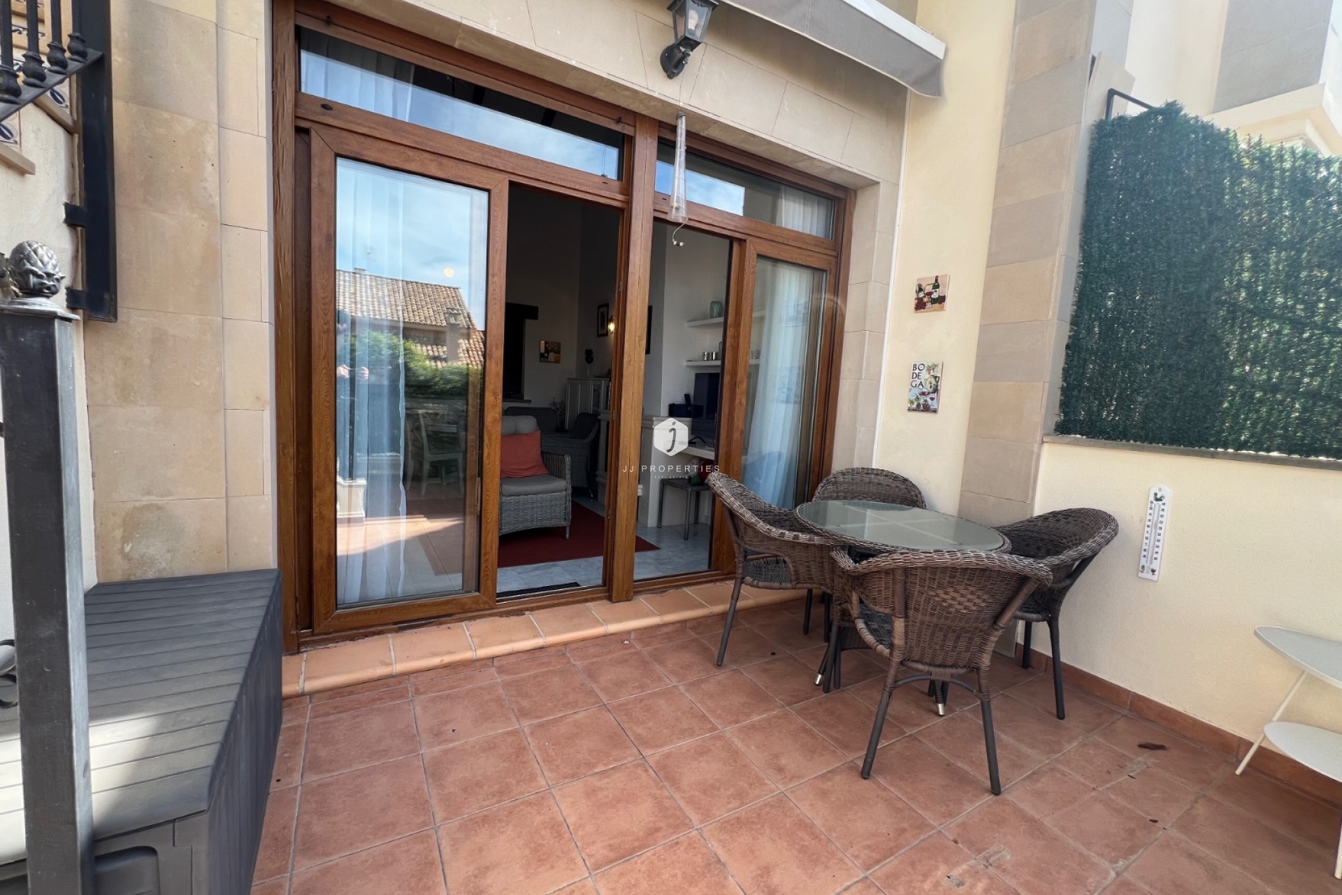 Aus zweiter Hand - Bungalow -
Algorfa - Inland