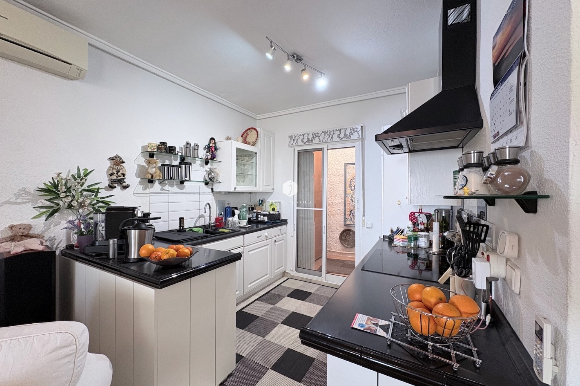 Aus zweiter Hand - Bungalow -
Ciudad Quesada - Costa Blanca