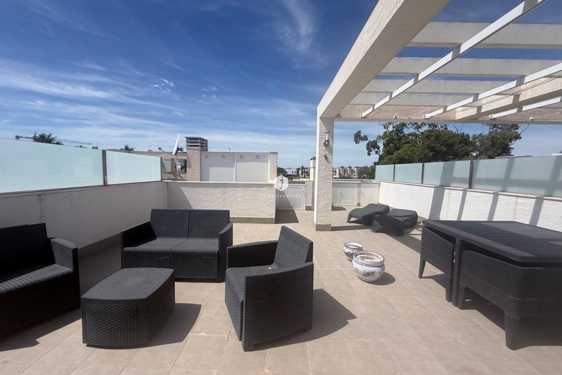 Aus zweiter Hand - Bungalow -
Guardamar del Segura - Oasis Beach