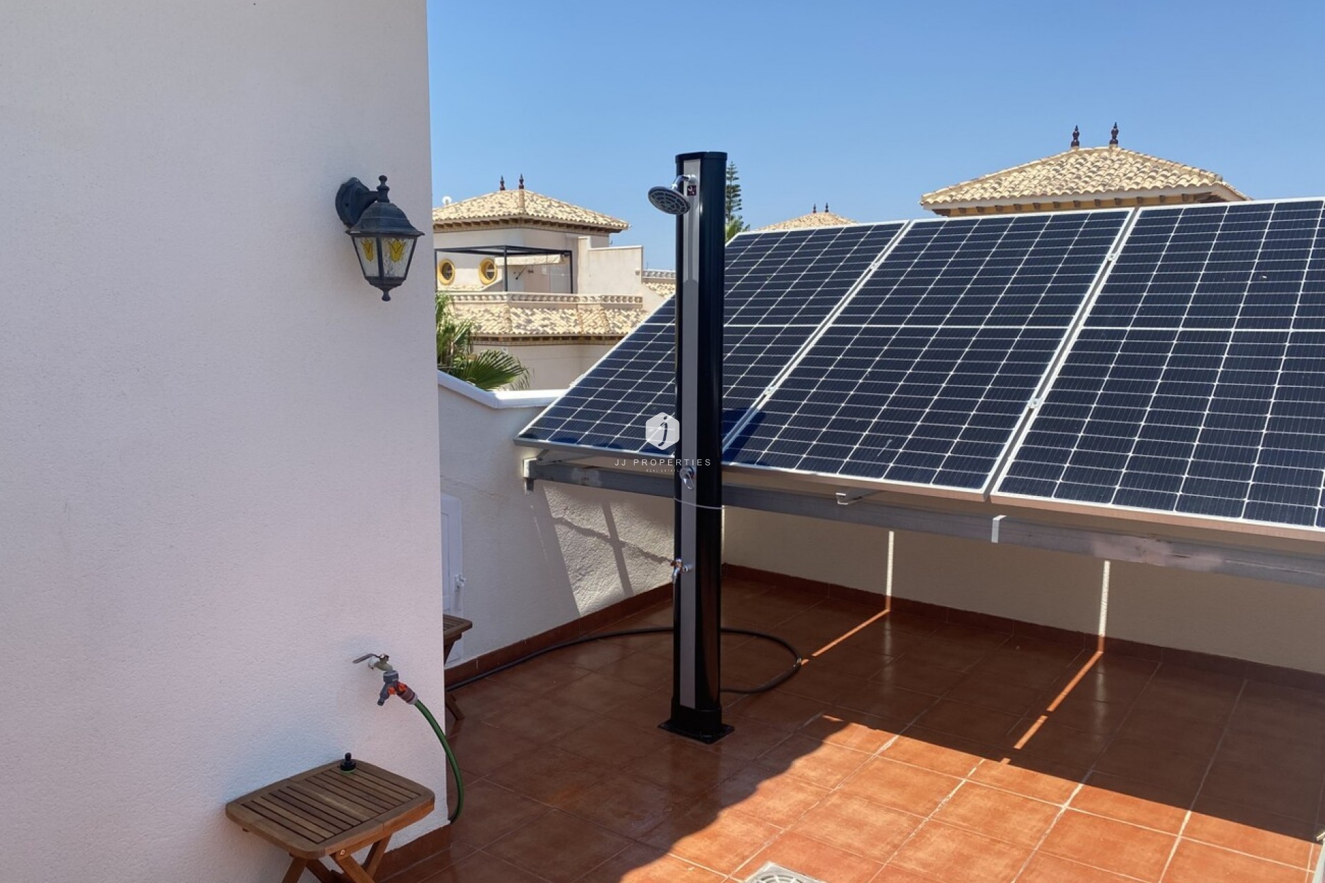Aus zweiter Hand - Bungalow -
Lomas de Caboroig - Costa Blanca