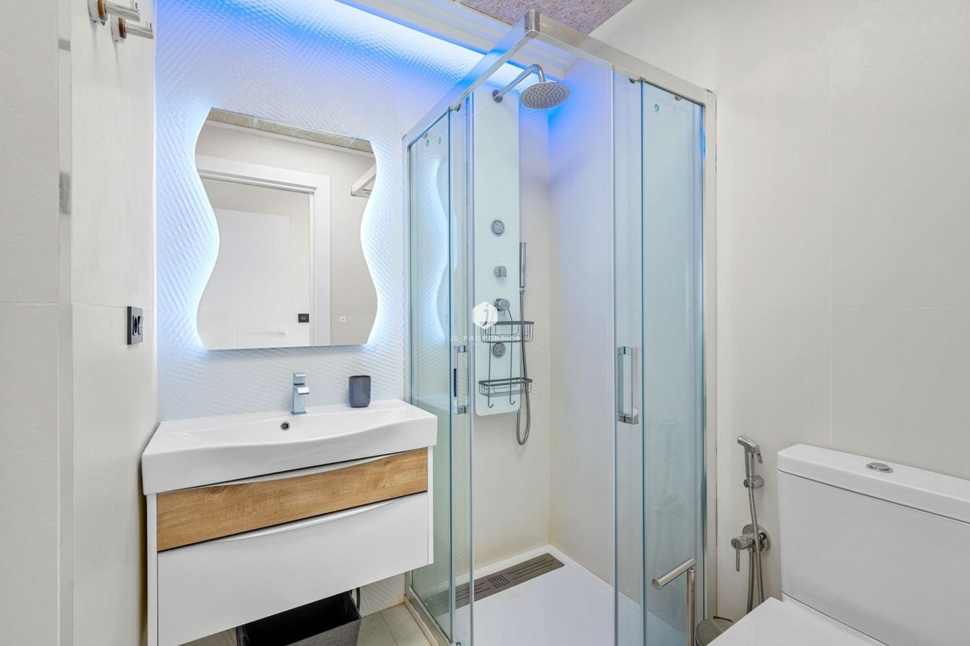 Aus zweiter Hand - Bungalow -
Los Balcones - Costa Blanca