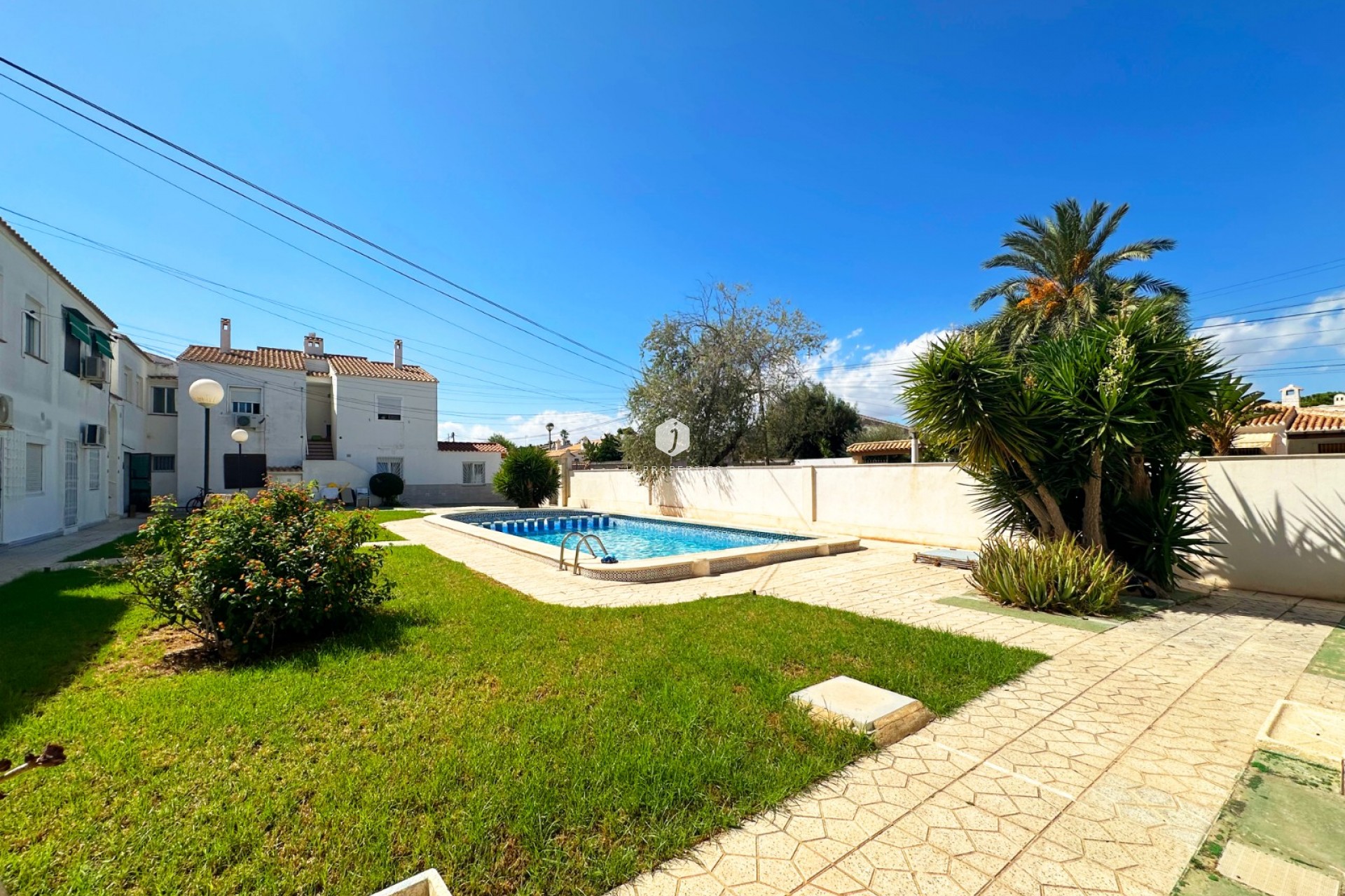 Aus zweiter Hand - Bungalow -
Orihuela Costa - Costa Blanca