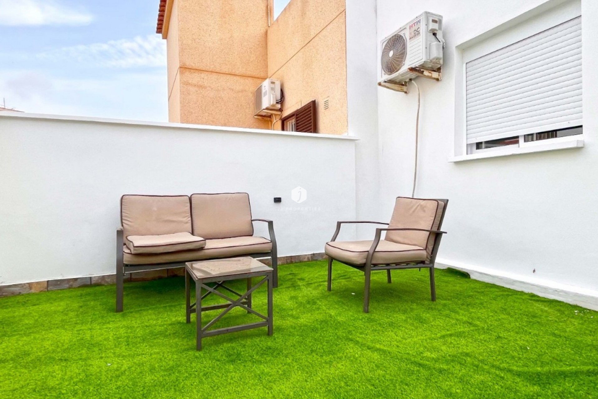 Aus zweiter Hand - Bungalow -
Orihuela Costa - Costa Blanca