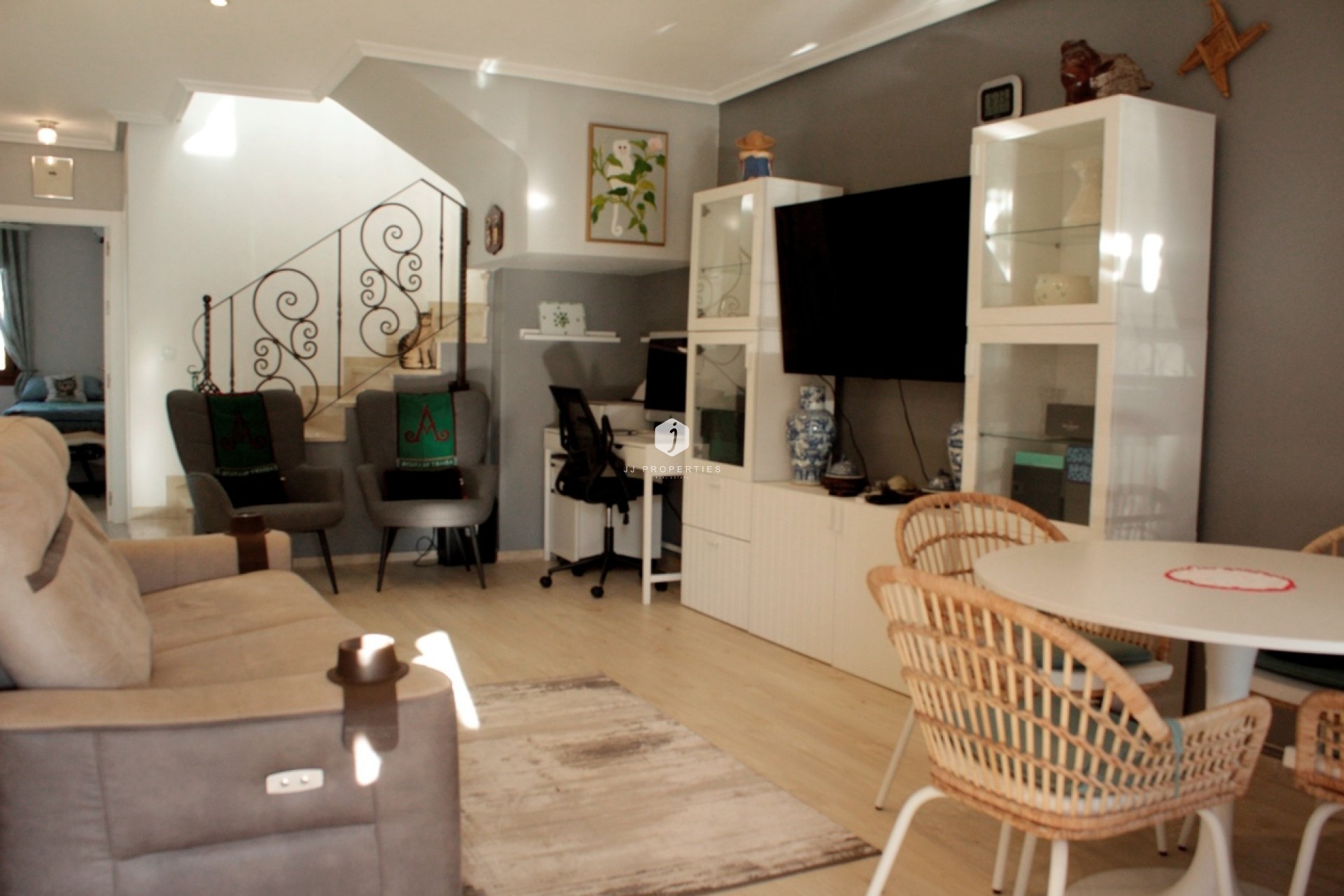 Aus zweiter Hand - Bungalow -
Orihuela Costa - Costa Blanca