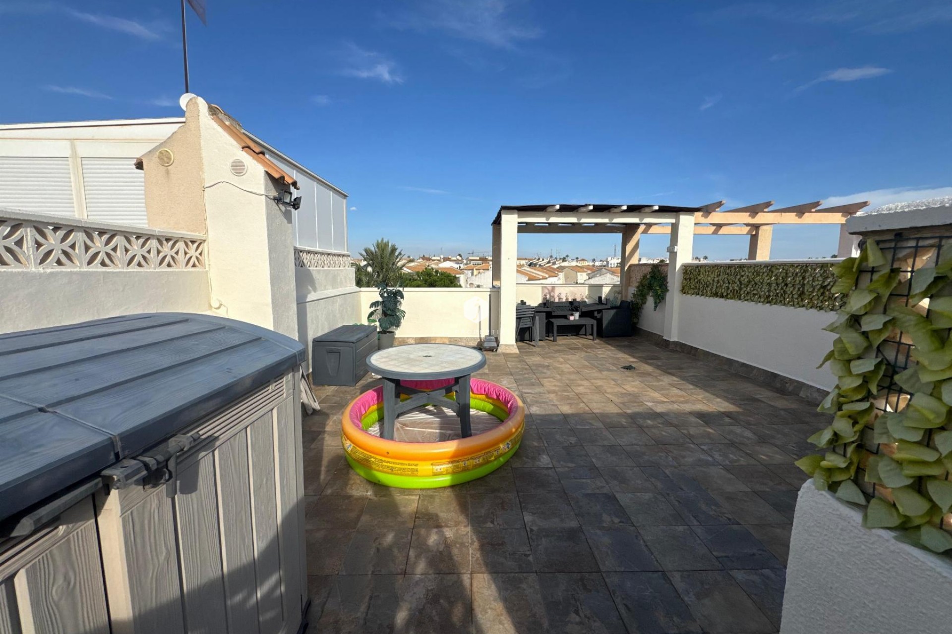 Aus zweiter Hand - Bungalow -
Orihuela Costa - Costa Blanca