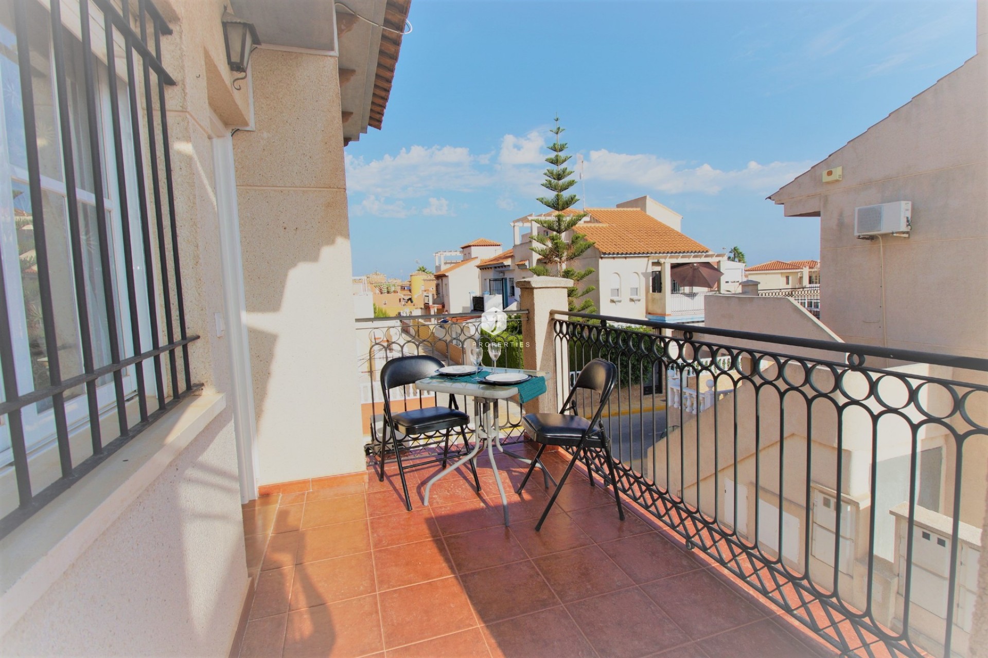 Aus zweiter Hand - Bungalow -
Orihuela Costa - Costa Blanca