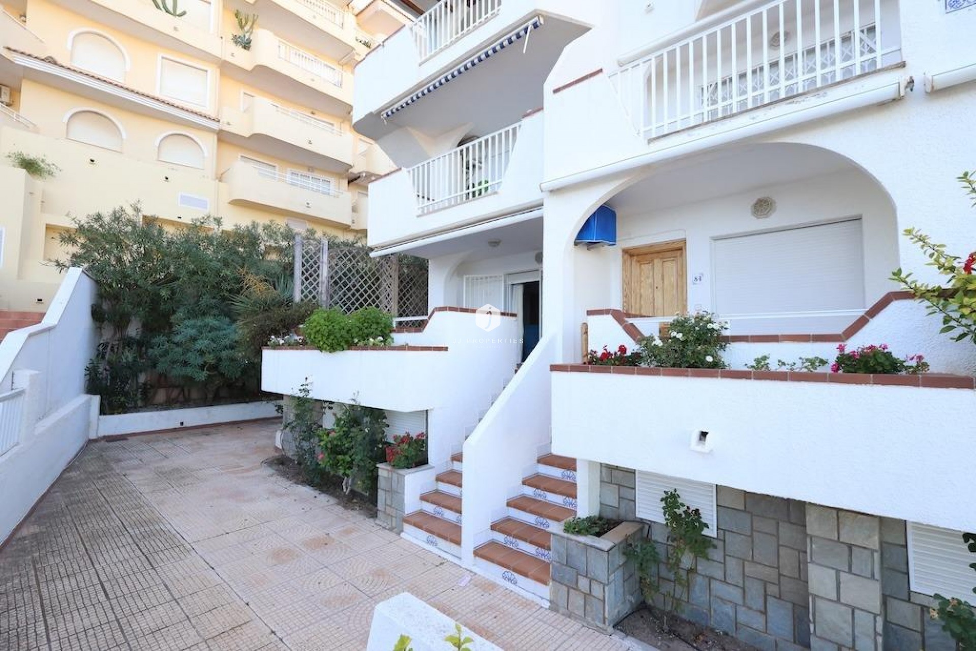 Aus zweiter Hand - Bungalow -
Orihuela Costa - Costa Blanca