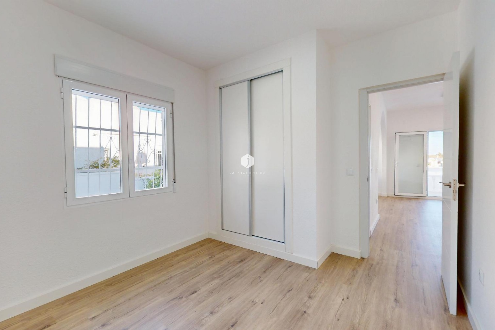 Aus zweiter Hand - Bungalow -
Orihuela Costa - Costa Blanca