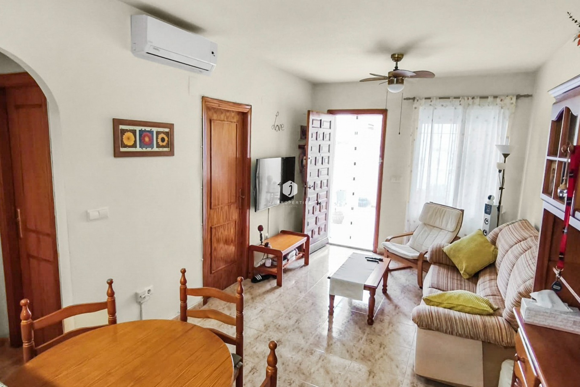 Aus zweiter Hand - Bungalow -
Orihuela Costa - Costa Blanca