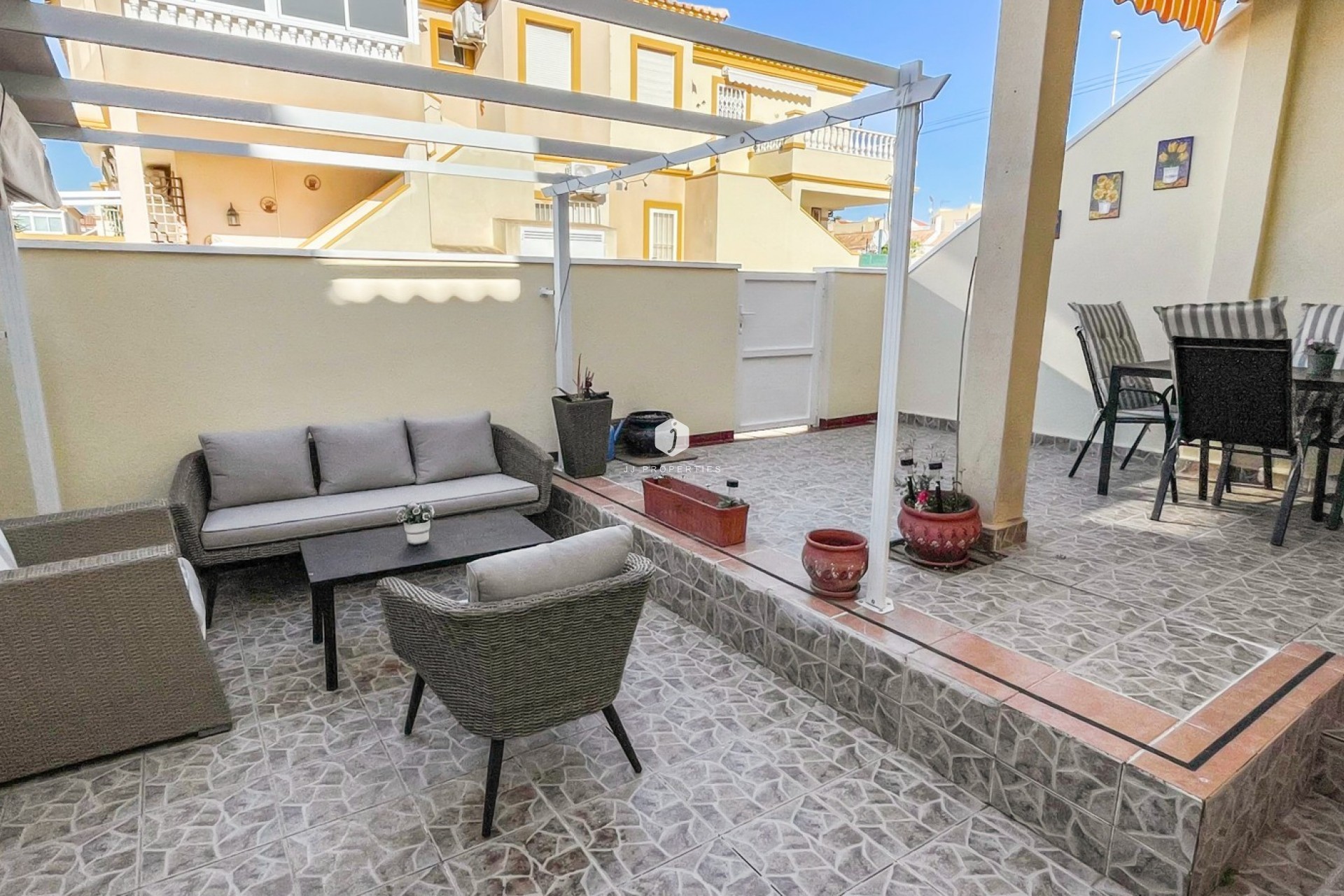 Aus zweiter Hand - Bungalow -
Orihuela Costa - Costa Blanca