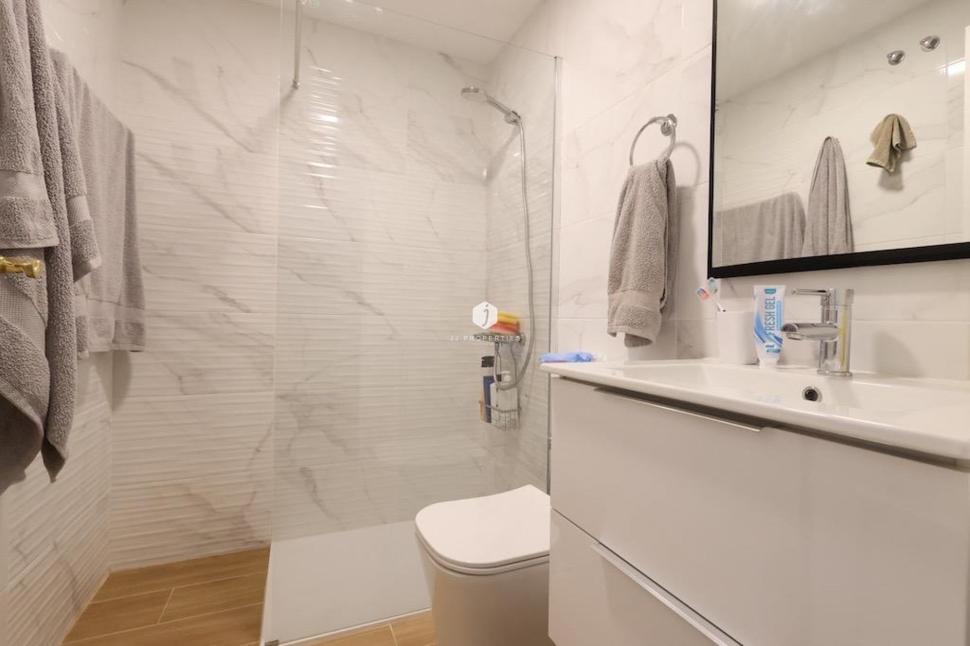 Aus zweiter Hand - Bungalow -
Orihuela Costa - Costa Blanca