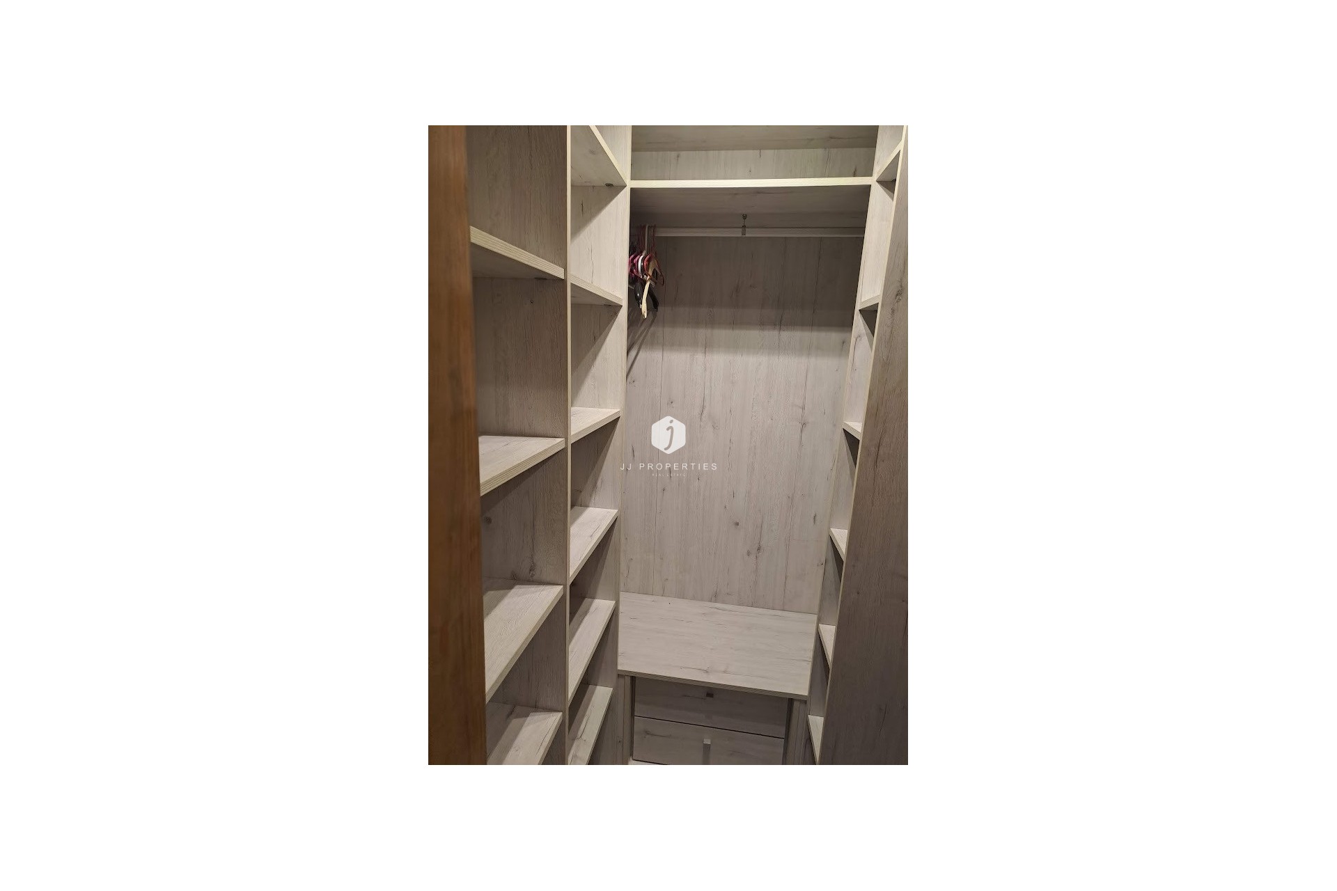 Aus zweiter Hand - Bungalow -
Orihuela Costa - dream hills