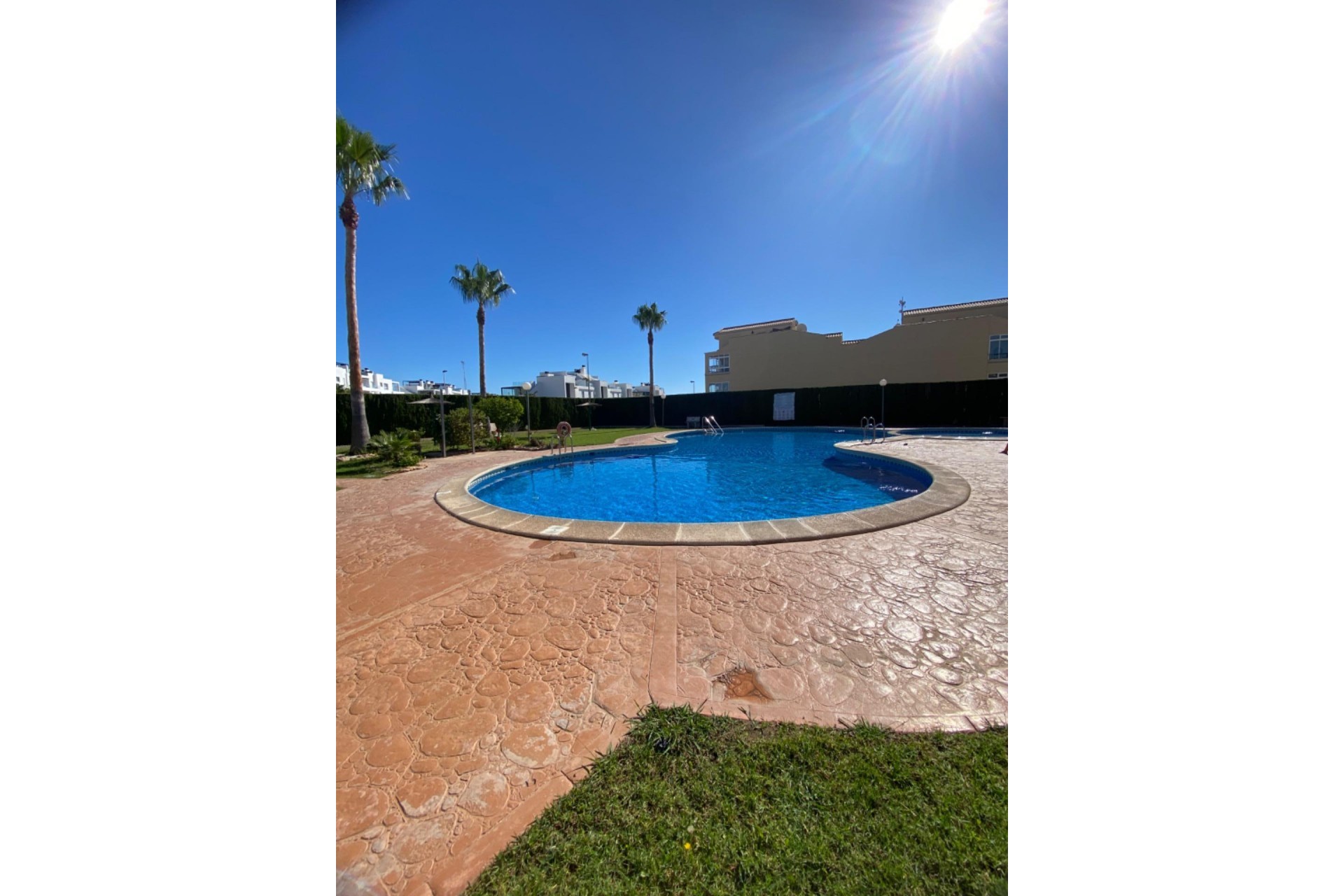 Aus zweiter Hand - Bungalow -
Orihuela Costa - La Ciñuelica