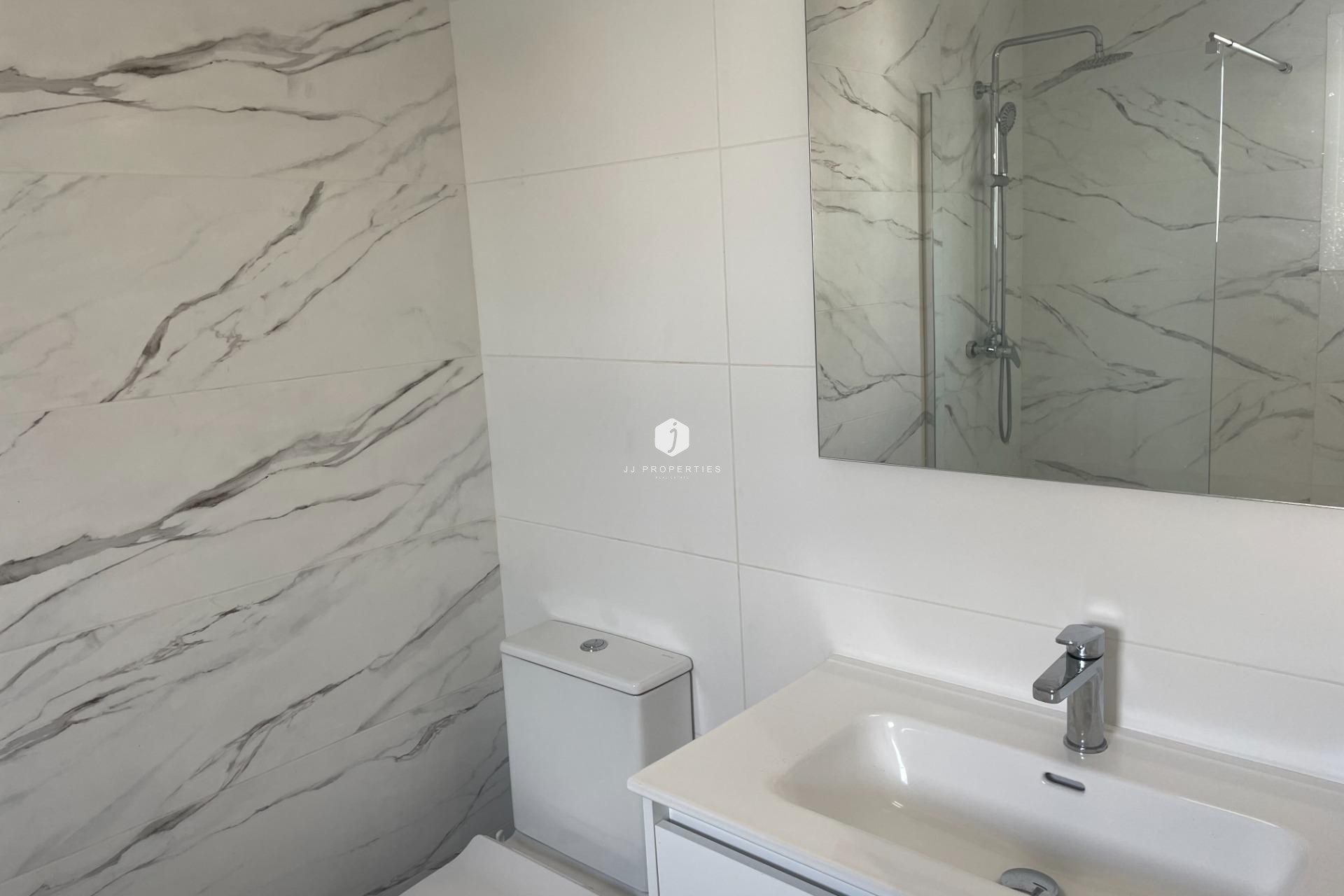 Aus zweiter Hand - Bungalow -
Orihuela Costa - La Regia