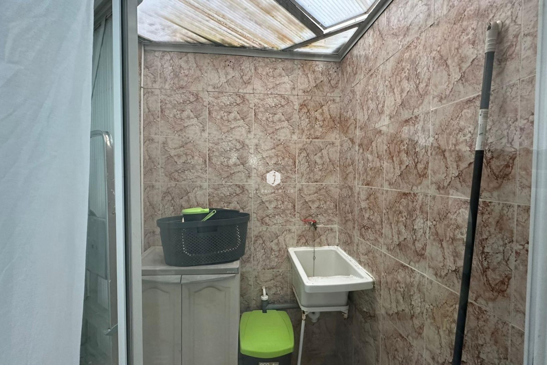 Aus zweiter Hand - Bungalow -
Orihuela Costa - Los Almendros-la Florida