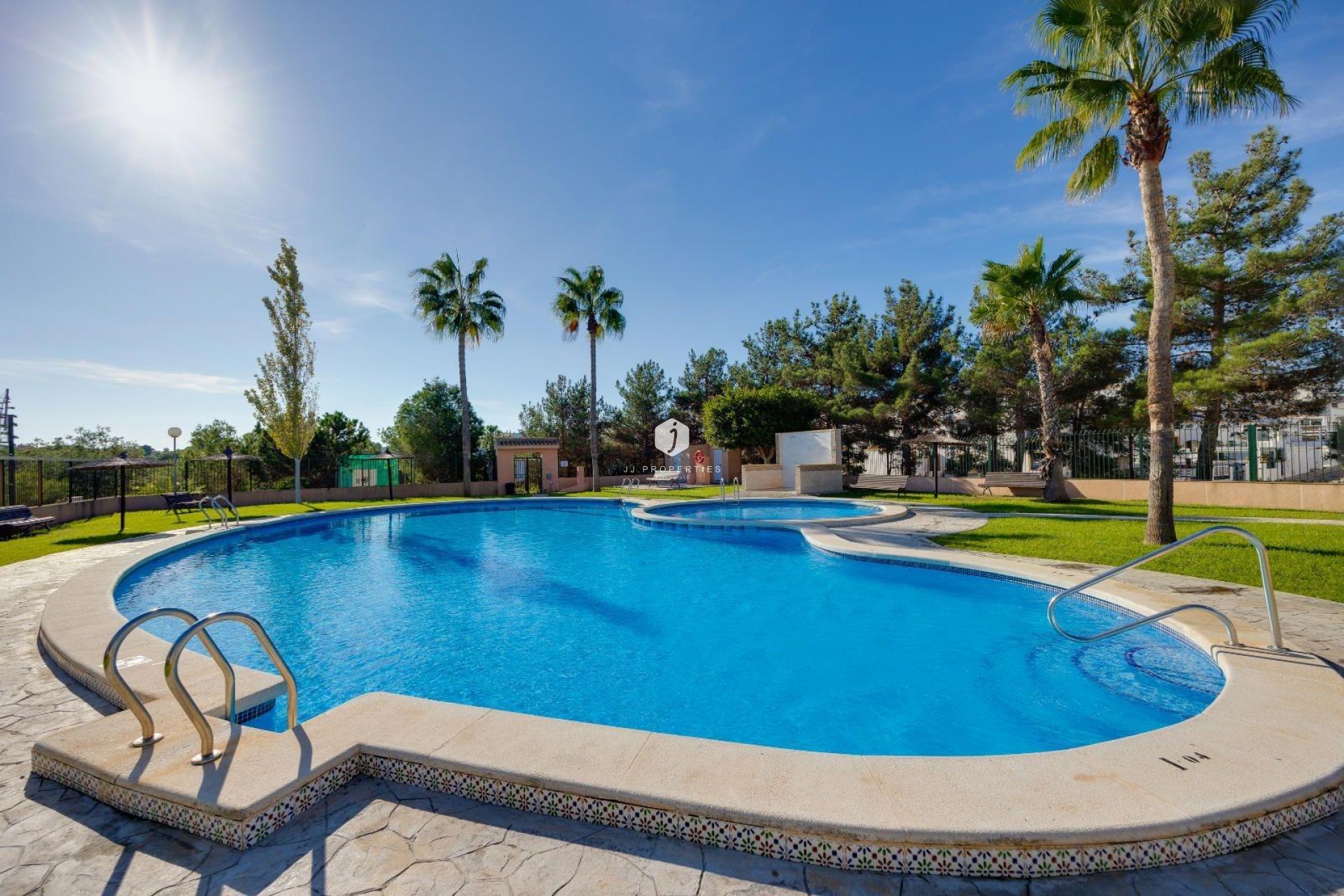 Aus zweiter Hand - Bungalow -
Orihuela Costa - Los Altos
