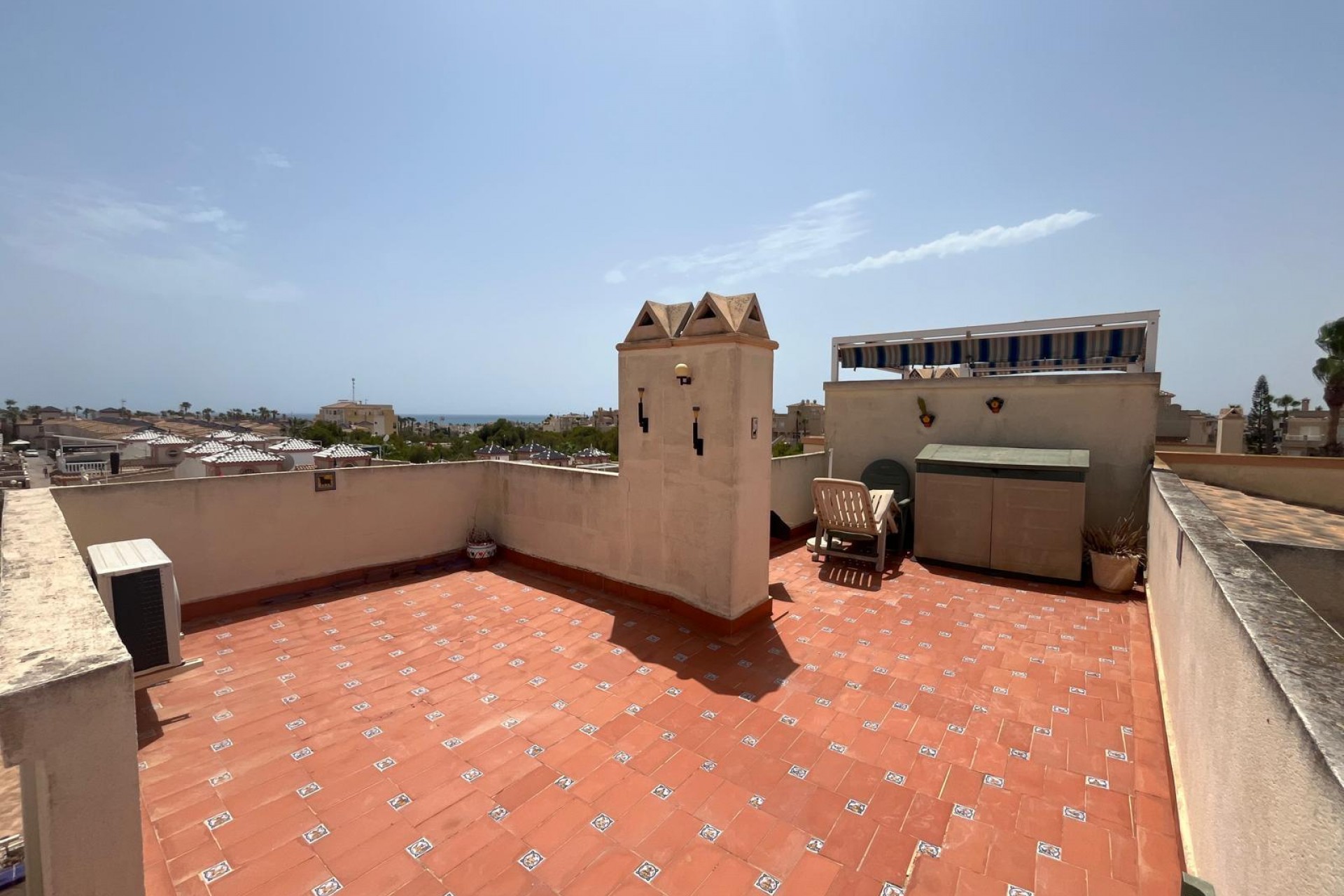 Aus zweiter Hand - Bungalow -
Orihuela Costa - Punta Prima