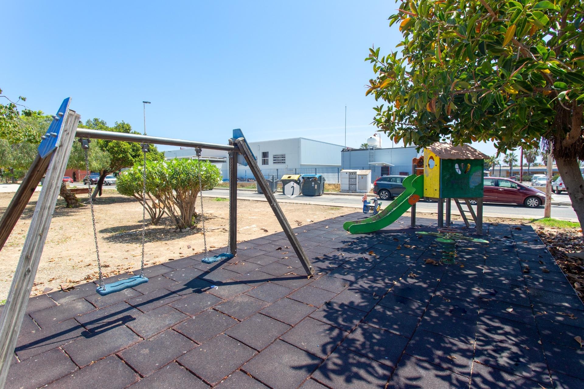 Aus zweiter Hand - Bungalow -
Orihuela Costa - Punta Prima