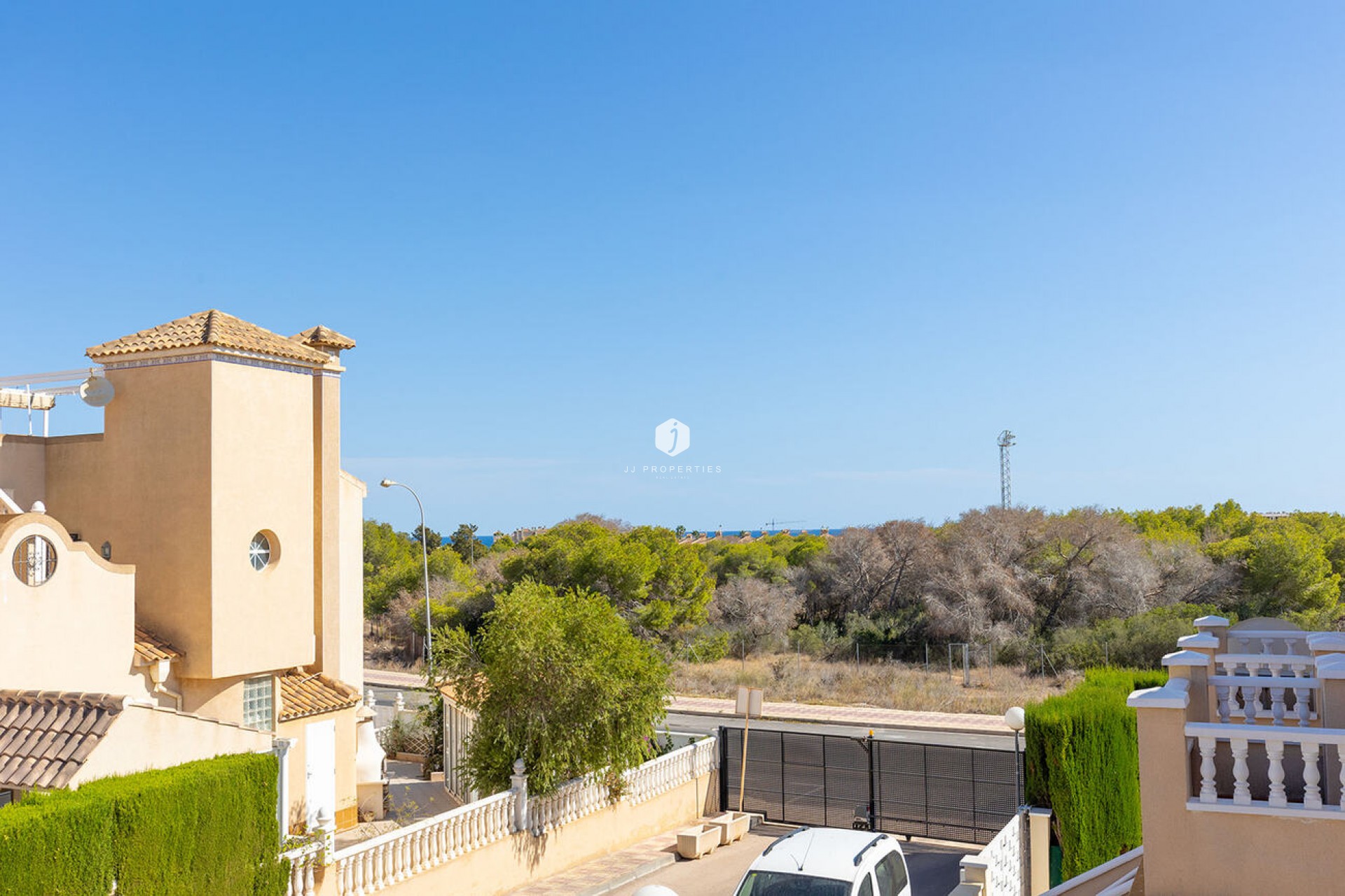Aus zweiter Hand - Bungalow -
Orihuela Costa