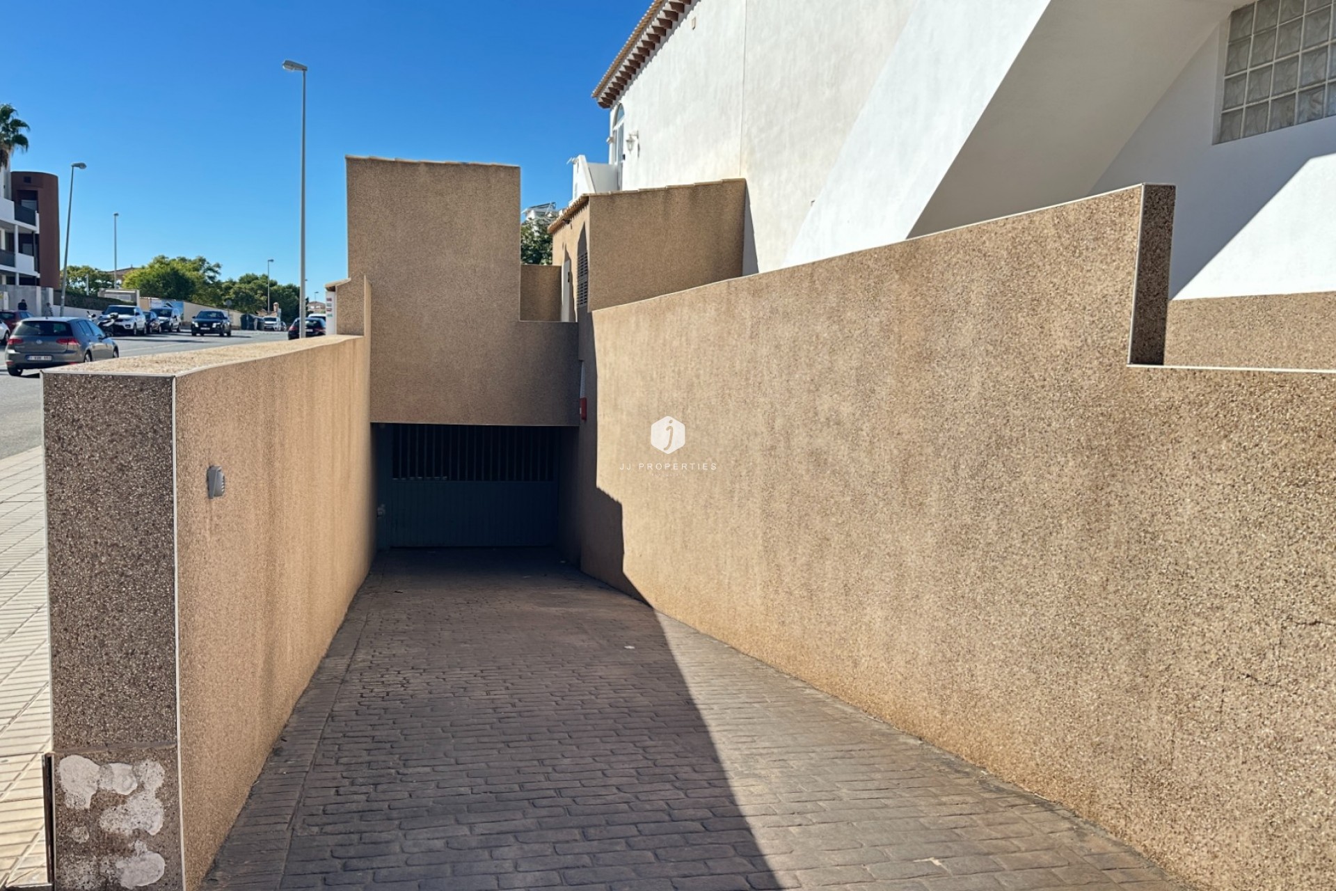 Aus zweiter Hand - Bungalow -
Punta Prima - Costa Blanca