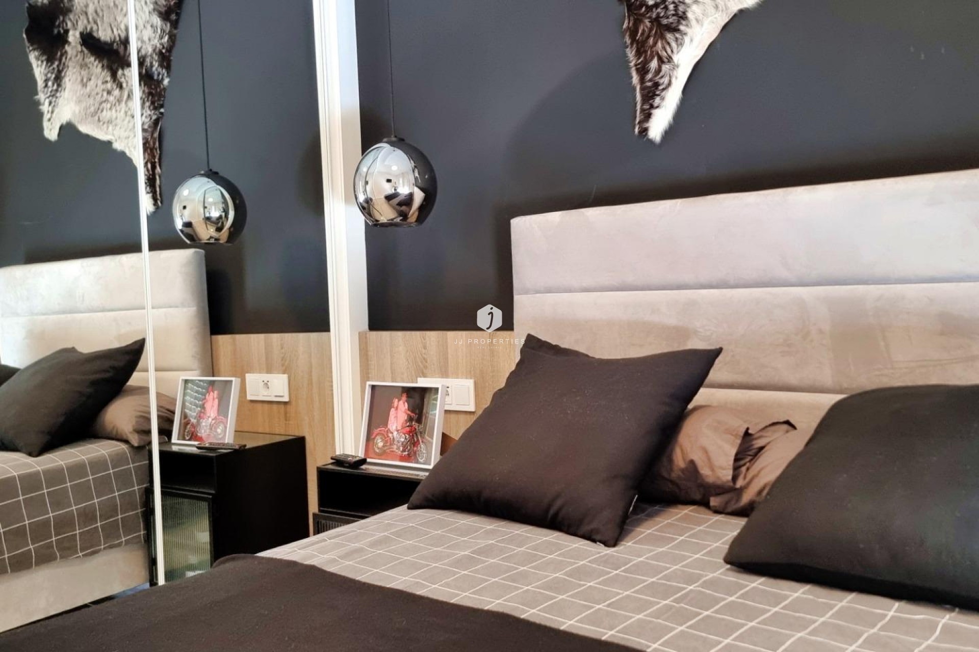 Aus zweiter Hand - Bungalow -
Rojales - Inland