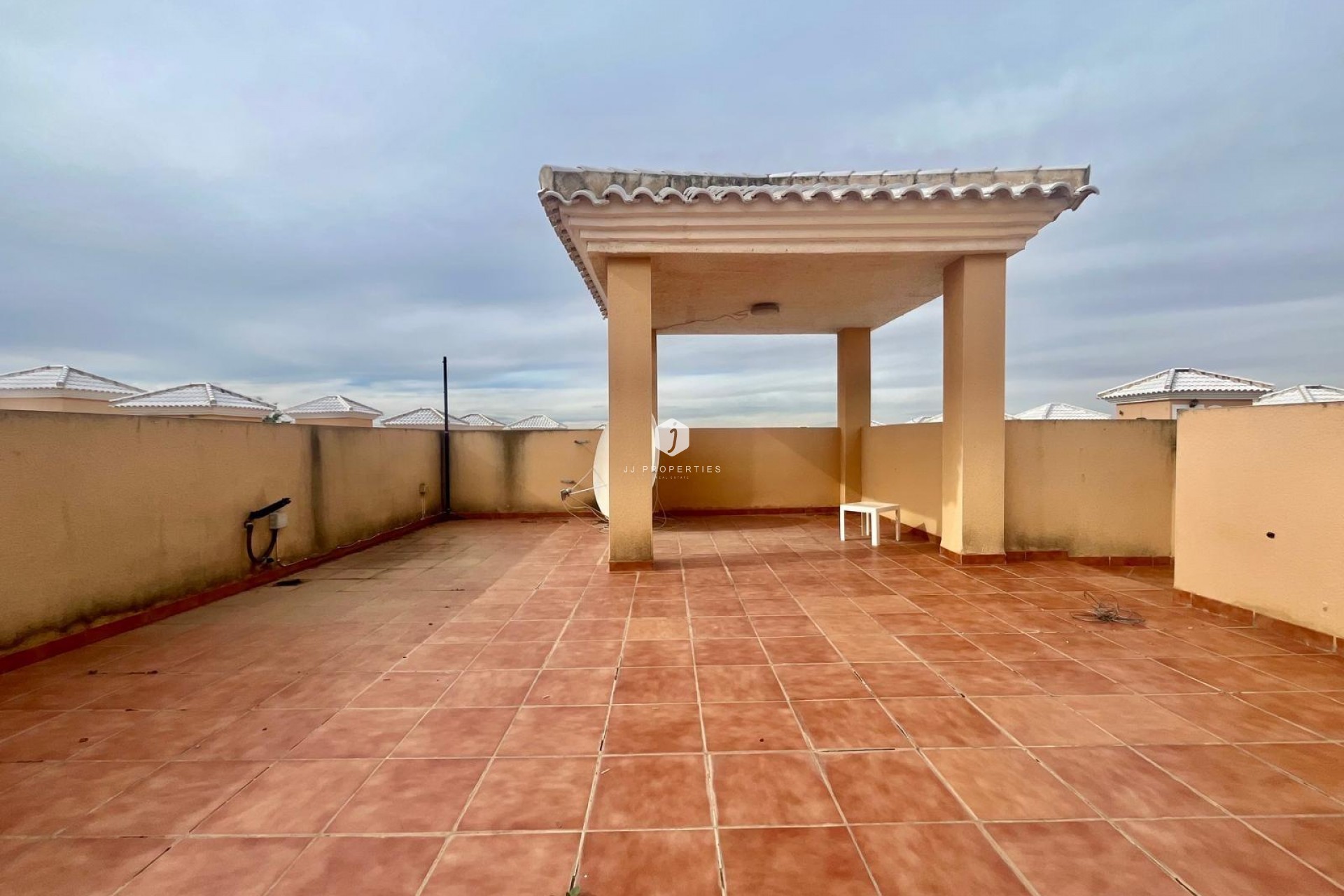 Aus zweiter Hand - Bungalow -
San Fulgencio - La Marina