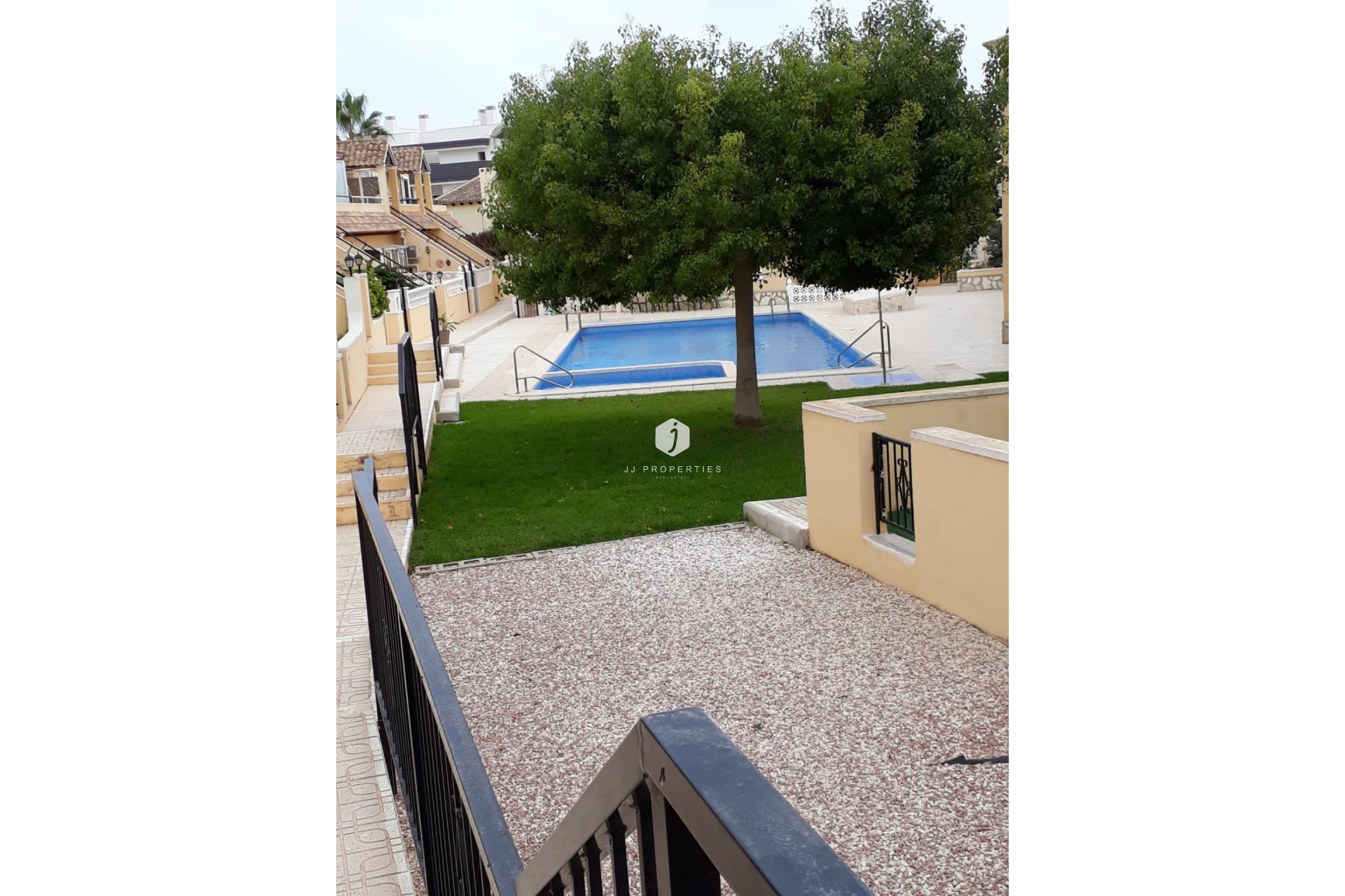 Aus zweiter Hand - Bungalow -
San Miguel de Salinas - Costa Blanca Sur