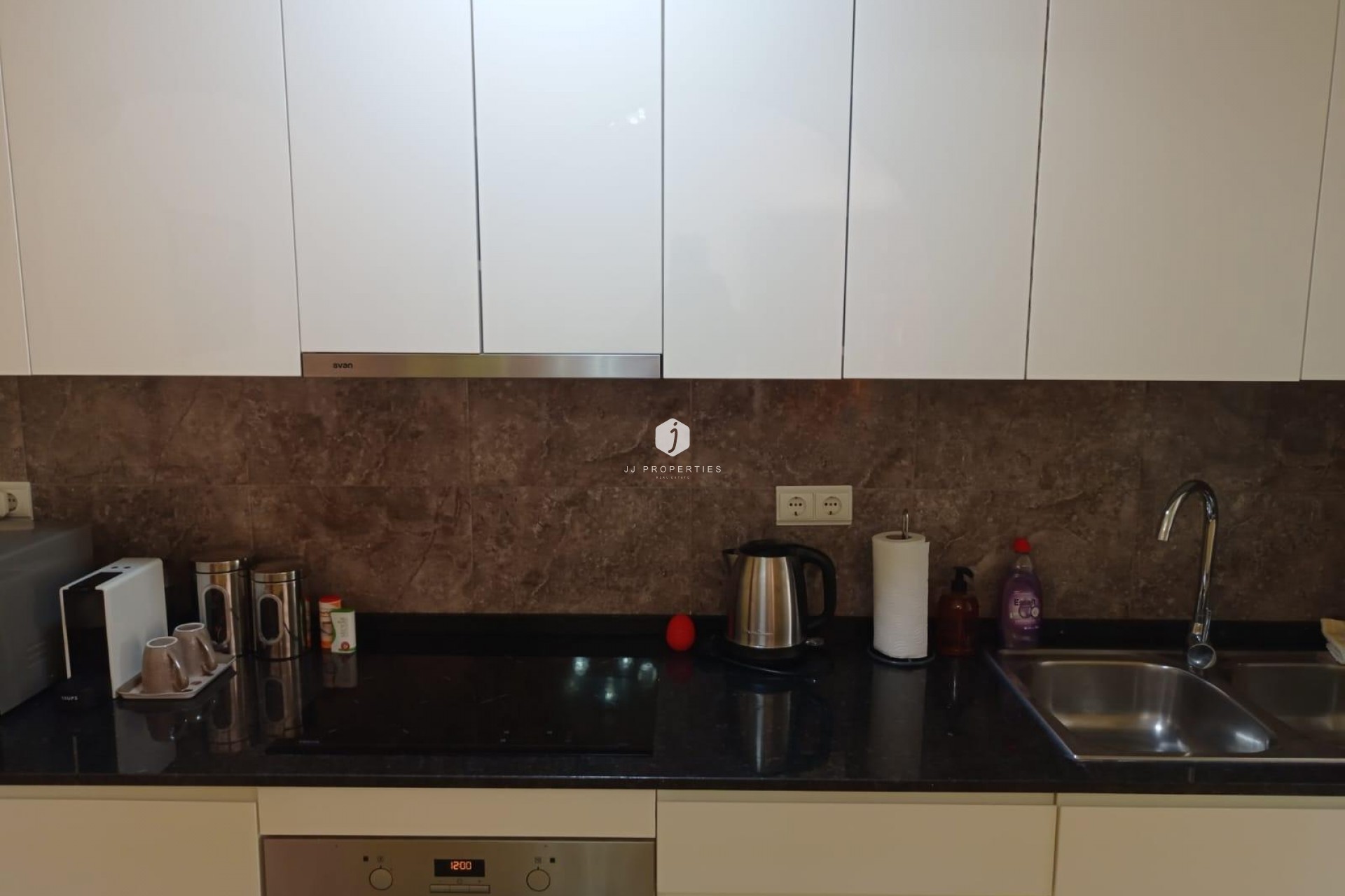 Aus zweiter Hand - Bungalow -
San Miguel de Salinas - Costa Blanca Sur